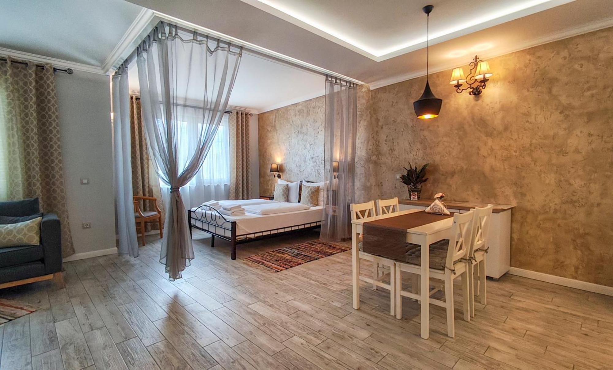Shahbazian House Apartment