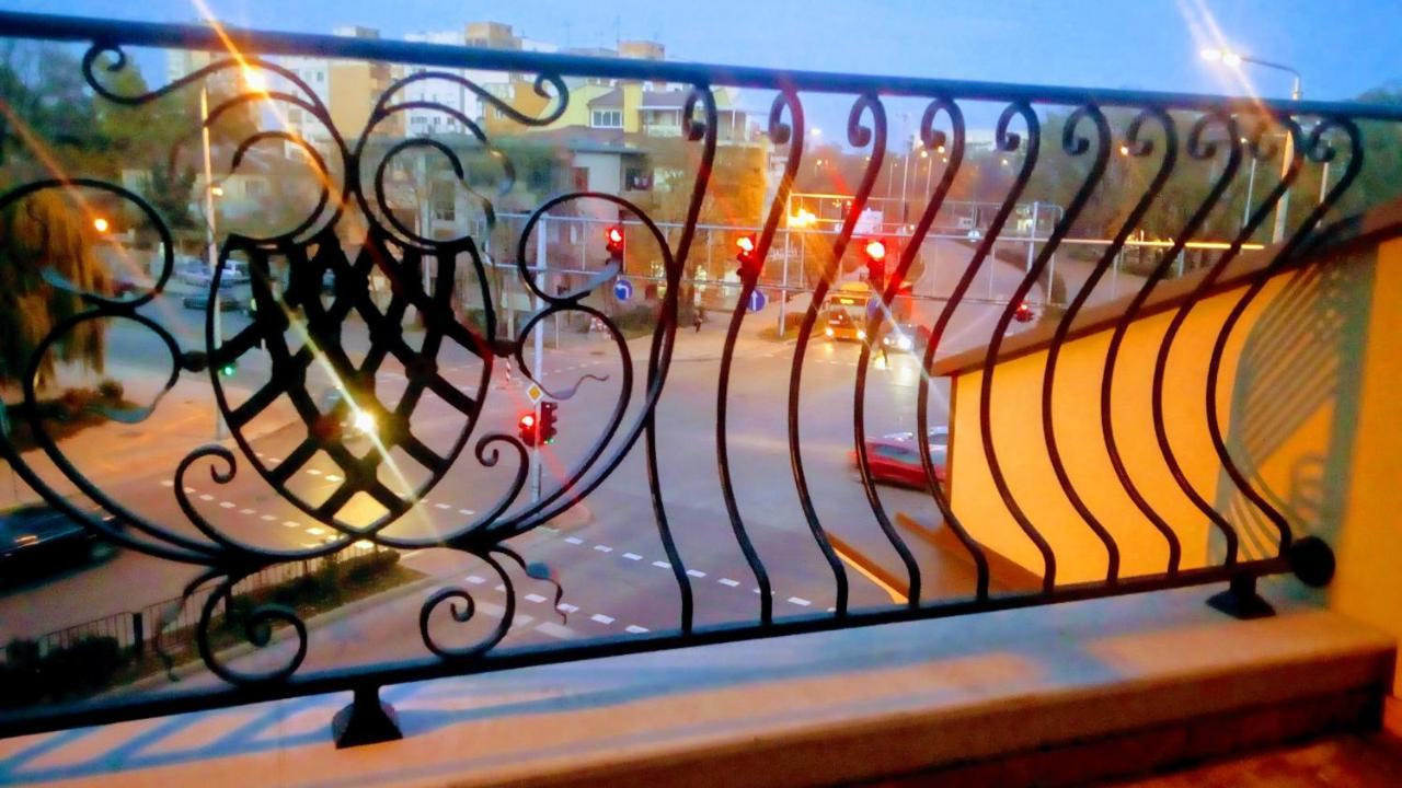 Apartment Shahbazian House *