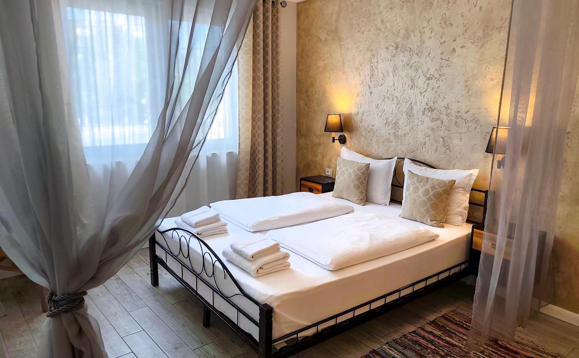 Apartment Shahbazian House *