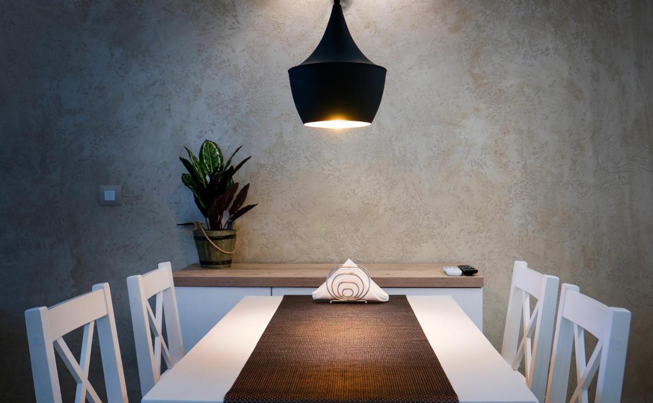 Apartment Shahbazian House